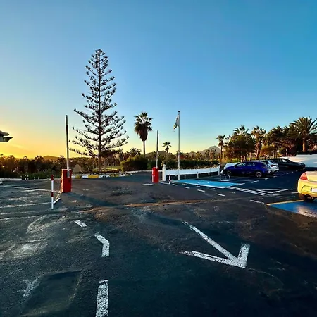 The Fairways Golf Del Sur