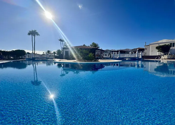 公寓 The Fairways Golf Del Sur 圣米格尔德阿沃纳